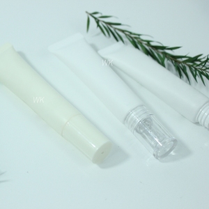 Nouveau design 2026 – Tube souple vide en PE pour <span class=keywords><strong>baume</strong></span> à lèvres, emballage cosmétique avec bouchon à vis - Product Image 3