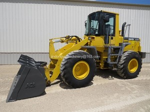Cargadora Frontal Usada Komatsu WA250 de Alta Calidad y Buen Precio - Product Image 2