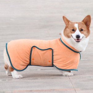 Albornoz para perros de microfibra absorbente de secado rápido, toalla para mascotas de estilo europeo y americano, naranja, azul, gris, para las cuatro estaciones - Product Image 1