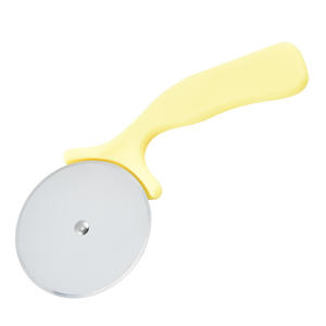 ที่ตัดพิซซ่าสแตนเลสอย่างดี พร้อมด้ามจับหลากสี สำหรับหั่นพิซซ่าและขนมอบ ใช้ได้ทั้งที่บ้าน ร้านอาหาร หรือร้านเบเกอรี่ - Product Image 2