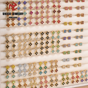 Boucles <span class=keywords><strong>d</strong></span>'oreilles trèfle en cristal multicolore de luxe léger, en acier inoxydable plaqué <span class=keywords><strong>or</strong></span> 18 carats PVD, boucles <span class=keywords><strong>d</strong></span>'oreilles tennis arc-en-ciel, bijoux pour femmes - Product Image 4