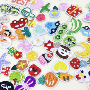 Patchs brodés en fer à motifs de dessins animés mignons, animaux, voitures, fleurs, DIY, écologiques, pour vêtements, jeans, sacs, chapeaux d'enfants, étiquettes, porte-clés - Product Image 3
