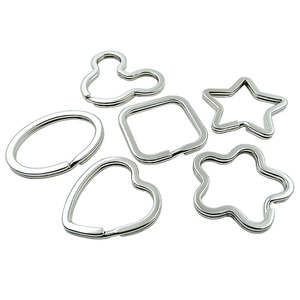 Suministro de alta calidad diferentes formas llavero corazón rectángulo estrella forma anillo dividido llavero - Product Image 1