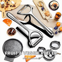 Vente flash : Éplucheurs manuels en acier inoxydable et alliage de zinc pour fruits et légumes (pommes, tomates, concombres, oranges, carottes, mangues)