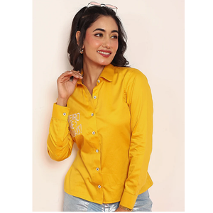 Chemise brodée à col structuré pour femme – Haut décontracté tendance et confortable pour l'été – Blouse élégante pour le bureau - Product Image 1