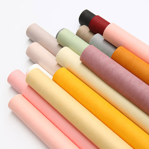 Good Price Cheap Personalized <strong>Non</strong> <strong>Woven</strong> <strong>Fabric</strong> Roll Bouquet <strong>Paper</strong> Waterproof Biodegradable Tissue Flower Wrapping <strong>Paper</strong> - Product Image 2