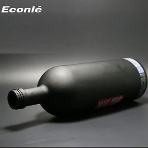 Recubrimiento en aerosol negro 500ml 700ml 750ml Botella de vodka de licor de vidrio con impresión personalizada Bouteille En Verre Avec Bouchon - Product Image 2
