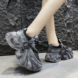 <span class=keywords><strong>Sneakers</strong></span> Casual da <span class=keywords><strong>Donna</strong></span> Stile Retrò con Logo Personalizzato, Scarpe da Passeggio Chunky <span class=keywords><strong>Bianche</strong></span> <span class=keywords><strong>e</strong></span> <span class=keywords><strong>Nere</strong></span> - Product Image 5