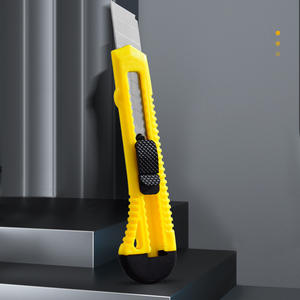 Cuchillo Multiusos 150x40x10 Amarillo con Hoja de ABS, Herramienta de Oficina - Product Image 4