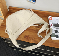 Sac à main de voyage unisexe de grande capacité Sac à bandoulière unique en nylon imperméable avec logo personnalisé et style tendance