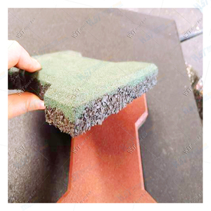 Presse de vulcanisation industrielle à commande PLC pour la fabrication de dalles de sol en caoutchouc à 4 couches, pour ligne de production de dalles en caoutchouc pour aires de jeux - Product Image 6