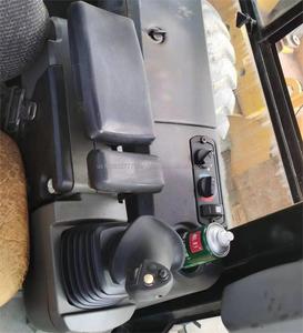 Bouteurs sur chenilles d'occasion de haute qualité pour excavatrices D5K, modèle 2016, poids opérationnel de 20 tonnes, excellent état, pour la construction - Product Image 6