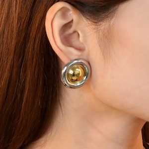 Boucles d'oreilles tendance en acier inoxydable plaqué or PVD 18 carats, bijoux ronds lisses bicolores pour femmes - Product Image 3
