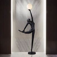 Lampe sur pied LED de sculpture humaine d'art design moderne, lampe sur pied LED verticale créative pour bureau, hall, salle d'exposition, postmoderne