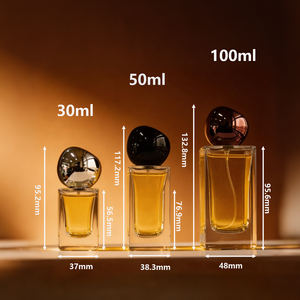 Bottiglie di Profumo in Vetro Classiche <span class=keywords><strong>e</strong></span> Semplici, 30ml <span class=keywords><strong>e</strong></span> 50ml, Forma Quadrata con Tappo a Berretto, Stile Lussuoso con Fondo Spesso, Disponibili - Product Image 3
