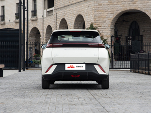 รถยนต์ BYD Seagull มือสอง ไฟฟ้าล้วน เกียร์อัตโนมัติ รุ่น <span class=keywords><strong>City</strong></span> <span class=keywords><strong>Hatchback</strong></span> ระยะทางวิ่ง 405 กม. (ตามมาตรฐาน CLTC) แบตเตอรี่ Blade ขับเคลื่อนล้อหน้า ไมล์น้อย ไม่เคยเกิดอุบัติเหตุ ขายส่ง - Product Image 6