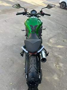 Motocyclette de tourisme <span class=keywords><strong>sportive</strong></span> <span class=keywords><strong>Benelli</strong></span> 752S d'occasion, haute vitesse, pour les trajets quotidiens - Product Image 3