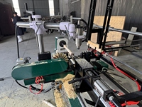 Tour à bois CNC entièrement automatique modèle 1530, mono-broche, alimentation automatique, pour la production de pieds de meubles, escaliers et poutres