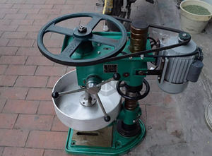 Machine de meulage fin pour pierres précieuses - Jade, Agate, Cristal, Vermillon, Tourmaline, Bouddha, Perles Vortex avec moteur central - Product Image 4