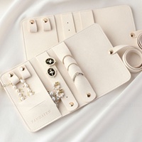 PandaSew Trousse de Voyage Roulante Multifonctionnelle en Microfibre avec Logo Personnalisé, Organisateur de Bijoux pour Bagues, Colliers, Boucles d'Oreilles et Bracelets