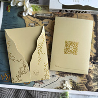 Carte d'invitation de mariage personnalisée avec feuille d'or, invitation de poche beige avec nœud en ruban de satin, suite d'invitation de mariage de luxe
