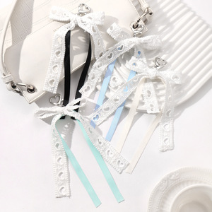 2025 mode personnalisé blanc évider amour arc motif léopard flotteur porte-clés sac pendentif - Product Image 2