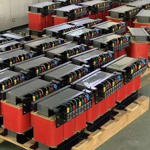 หม้อแปลงไฟฟ้าอุตสาหกรรมแบบแยกส่วนสามเฟส 42 กิโลวัตต์ 480 โวลต์ เป็น 400 โวลต์ มาตรฐาน CE ISO 9001 พร้อมระบบป้องกันการโอเวอร์โหลด - Product Image 4