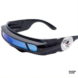 Gafas de Sol Polarizadas de Diseño Único con Protección UV400 para Conducir y Ciclismo Disponibles para la Venta - Product Image 5