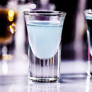 Verres à shot miniatures en verre de 2 oz avec logo personnalisé, design moderne et classique pour les bars, cocktails au <span class=keywords><strong>tequila</strong></span> et au whisky - Product Image 2