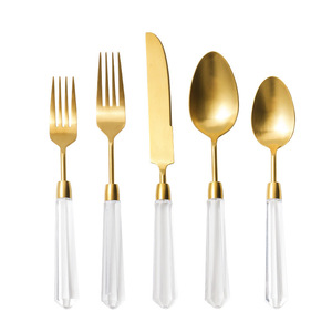 Vente <span class=keywords><strong>en</strong></span> gros Couverts à manche <span class=keywords><strong>en</strong></span> spirale détachables et transparents, or, <span class=keywords><strong>argent</strong></span>, fourchette, <span class=keywords><strong>couteau</strong></span> et cuillère pour cadeaux d'affaires - Product Image 1