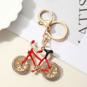 Llavero de Bicicleta con Incrustaciones de Diamantes de Imitación en Aleación de Zinc, Estilo Europeo-Americano, Creativo, Exquisito, Moderno, Ecológico y Personalizable - Product Image 4