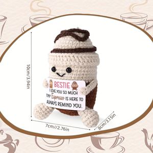 ตุ๊กตาถักโครเชต์รูปแก้วกาแฟ แฮนด์เมด สร้างแรงบันดาลใจ ปลอบประโลม ของขวัญสำหรับคนรักกาแฟ - Product Image 2