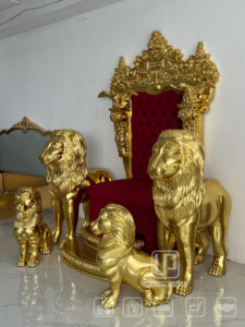 Deluxe trono del re in legno intagliato a mano con 4 teste di leone d'oro sedile del trono <span class=keywords><strong>della</strong></span> <span class=keywords><strong>regina</strong></span> in legno massello per l'arredamento del soggiorno - Product Image 4