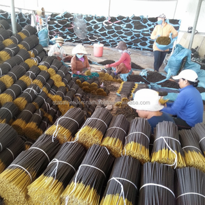 Venta al por mayor Stasa Vietnam varitas de incienso de 8 pulgadas hechas Vietnam carbón Agarbatti Joss polvo uso religioso soporte de carbón de 3mm - Product Image 1