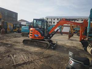 Excavadora hidráulica HITACHI ZX55 diésel de tamaño mini usada original con excelentes condiciones de trabajo de alta calidad a la venta - Product Image 6