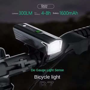 Lumière de vélo LED avant rechargeable par USB, étanche IPX5, avec réglage intelligent pour la conduite nocturne - Product Image 3