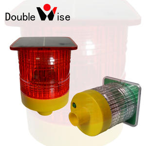 Feux de signalisation routière à énergie solaire en PVC, plastique ABS et PC à haute luminosité, prix direct fabricant pour les avertissements routiers - Product Image 2