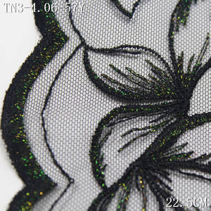 Nouvelle conception, dentelle <span class=keywords><strong>noire</strong></span> douce de 22 cm avec des fleurs scintillantes et un fil métallique, broderie en maille pour soutien-gorge féminin - Product Image 4