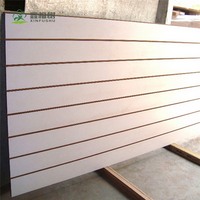 Plaque rainurée 2mm 3mm 4mm 5mm, Taille personnalisable, Panneaux de fibres bruts, Panneaux MDF, Panneaux MDF 18mm, Conception de meubles de salle de bain en MDF