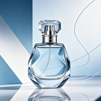 Flacon de parfum élégant en verre ondulé carré 30/50/100ml avec couvercle côtelé, étanche, personnalisable pour usage quotidien et voyage