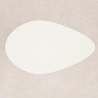 Table d'appoint crème mate avec base ovale en forme de pilier et plateau en forme de goutte d'eau, style Wabi Art, pour salon, maison de rêve