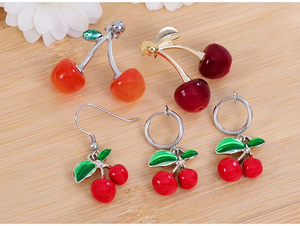 أقراط كرز أحمر ثلاثية الأبعاد متدلية بتخفيضات كبيرة من المصنع مباشرة، مجوهرات لطيفة بشكل فاكهة ذهبية للنساء، هدية ساحرة على أحدث طراز - Product Image 2