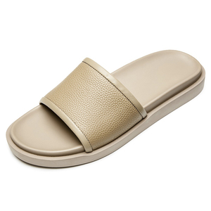Sandales d'été pour hommes de style coréen en cuir véritable beige antidérapantes, simples et tendance pour l'extérieur, décontractées, plage, claquettes en cuir personnalisées - Product Image 1