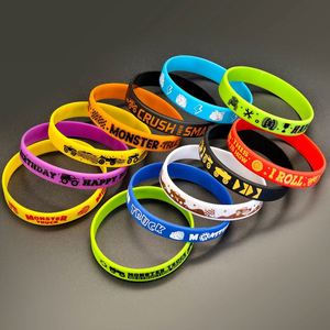 Bracelet en caoutchouc personnalisé avec impression de motif de voiture, silicone, Bigfoot, course, tout-terrain, pour événements festifs - Product Image 5