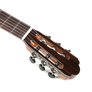Guitarra Clásica Hecha a Mano Cherry CG-950 4/4 de 39 Pulgadas, Totalmente de Madera Maciza con Mástil y Diapasón Hechos en Guangdong - Product Image 2