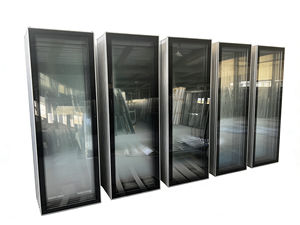 Porte en verre trempé ultra-transparent pour réfrigérateurs de présentation haut de gamme avec visibilité optimale - Product Image 2