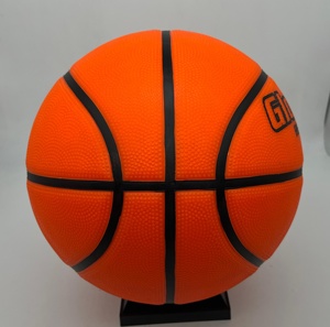 <span class=keywords><strong>Basket</strong></span>-ball lumineux à LED rechargeable de taille 7 pour adultes <span class=keywords><strong>basket</strong></span>-ball en caoutchouc brillant lumineux imprimé de logo personnalisé qui brille dans le noir - Product Image 6