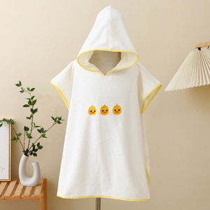 Peignoir de bain en <span class=keywords><strong>polaire</strong></span> corail pour enfants avec capuche, broderie de logo de dessin animé, idéal pour la plage et comme <span class=keywords><strong>poncho</strong></span> - Product Image 6
