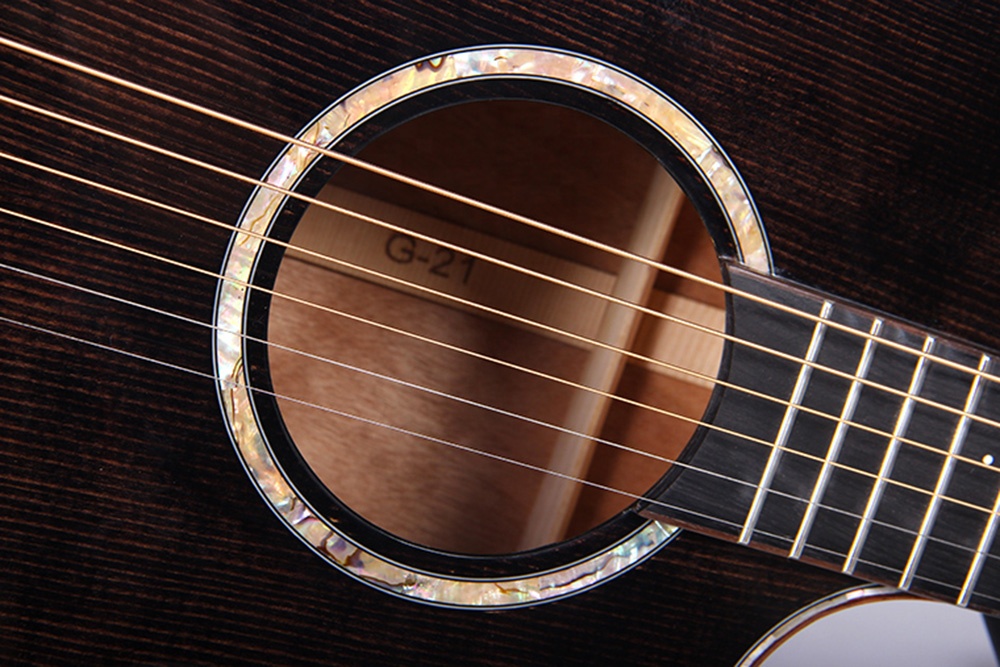 アコースティックギター【最終値下げ】 Martin 000JR-10E Shawn Mendes | クロサワ楽器店公式ブログ