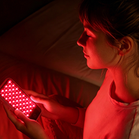 Thérapie par lumière rouge et infrarouge proche sans fil, portable, 5000 mAh, panneau LED rechargeable pour le soin de la peau personnel
